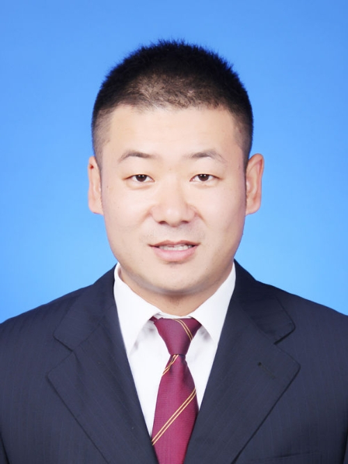 呂毅(浙江省麗水市雲和縣緊水灘鎮副鎮長) 呂毅(浙江省麗水市雲和縣緊水灘鎮副鎮長)