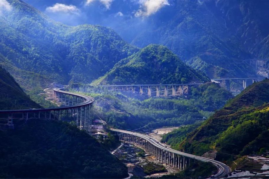 拖烏山 拖烏山
