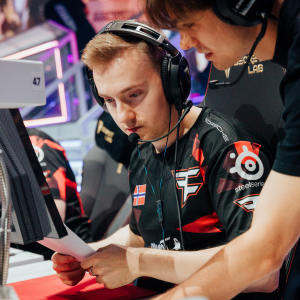 FaZe Clan(Faze（美國一家電子競技俱樂部）)