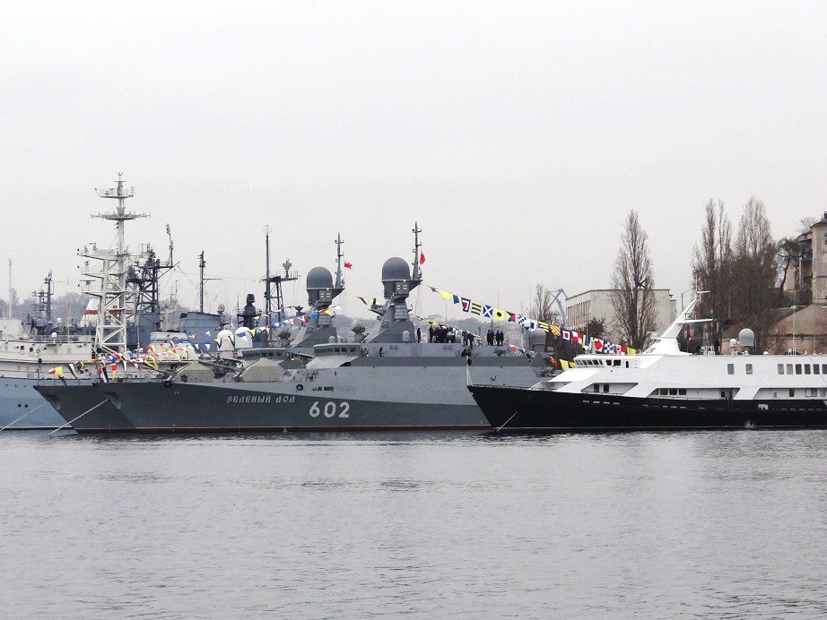 俄黑海艦隊入役602號21631型護衛艦