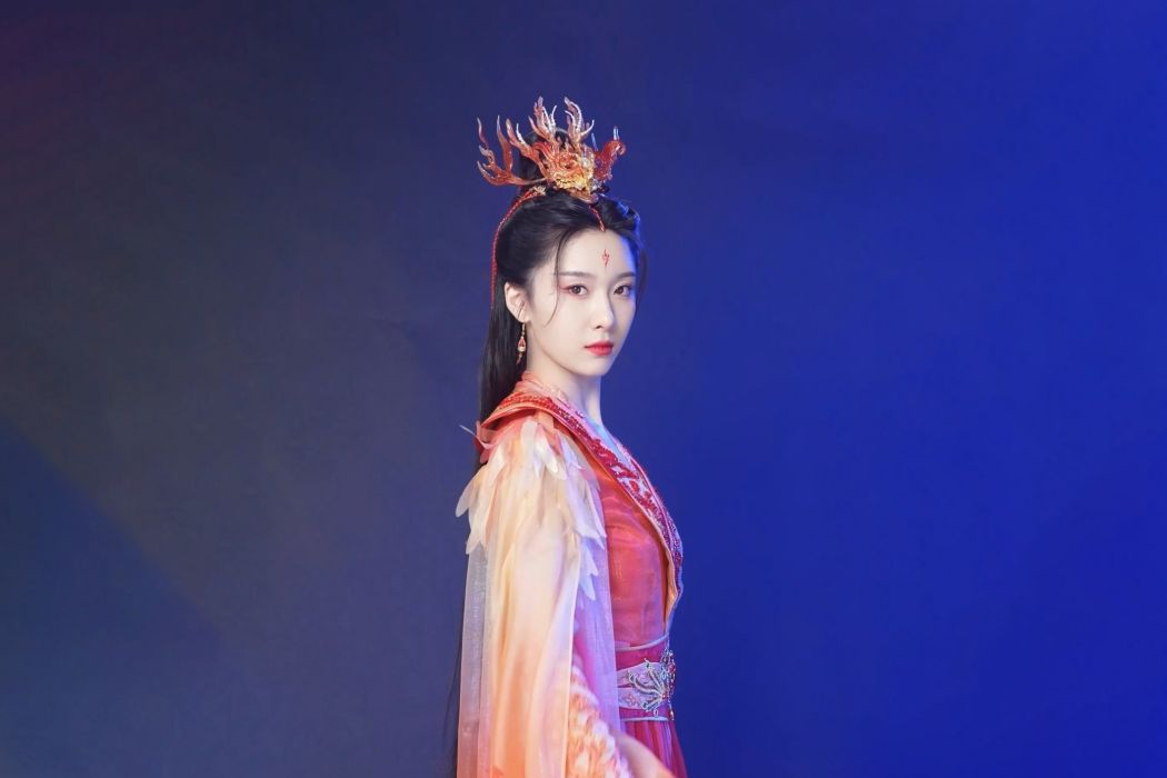 鳳襄(古裝仙俠劇《千朵桃花一世開》中的女配角)