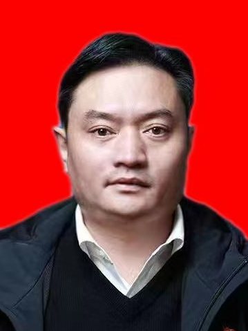 楊衛東(四川省甘孜藏族自治州理塘縣經濟信息和商務合作局局長) 楊衛東(四川省甘孜藏族自治州理塘縣經濟信息和商務合作局局長)