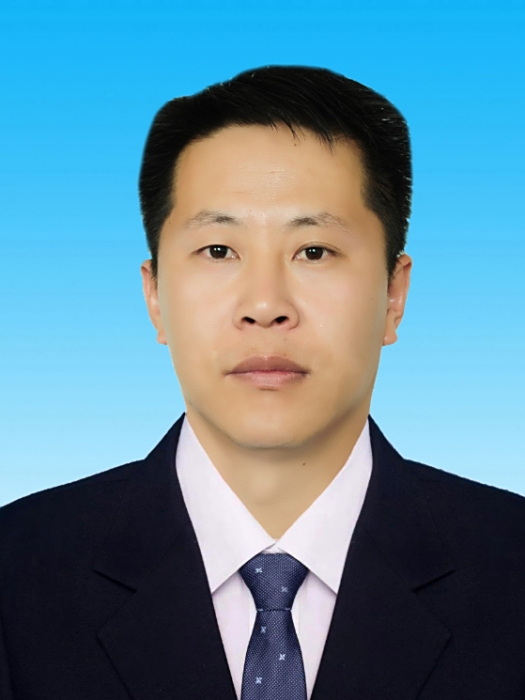 楊文學(內蒙古自治區鄂爾多斯市達拉特旗委組織部部務委員、旗黨員教育中心主任) 楊文學(內蒙古自治區鄂爾多斯市達拉特旗委組織部部務委員、旗黨員教育中心主任)