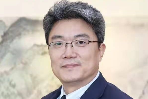 張寶鈞(北京語言大學黨委常委、副校長)