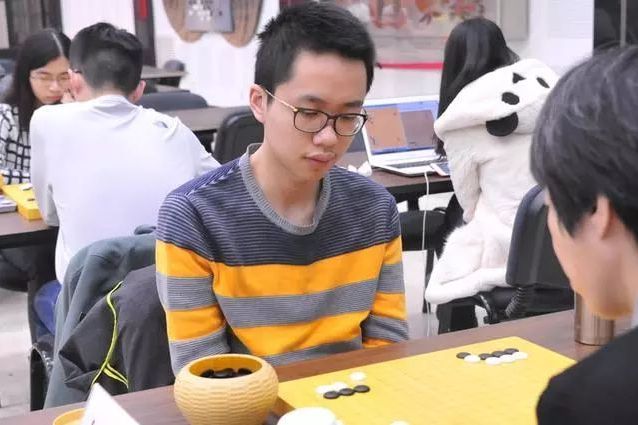 何語涵 何語涵