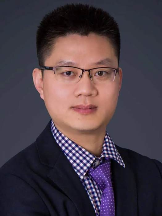 張新春(廣東省中醫院芳村醫院神經科腦血管病亞專科負責人) 張新春(廣東省中醫院芳村醫院神經科腦血管病亞專科負責人)