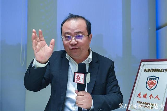 朱宏偉(湖北省武漢市法律援助律師) 朱宏偉(湖北省武漢市法律援助律師)