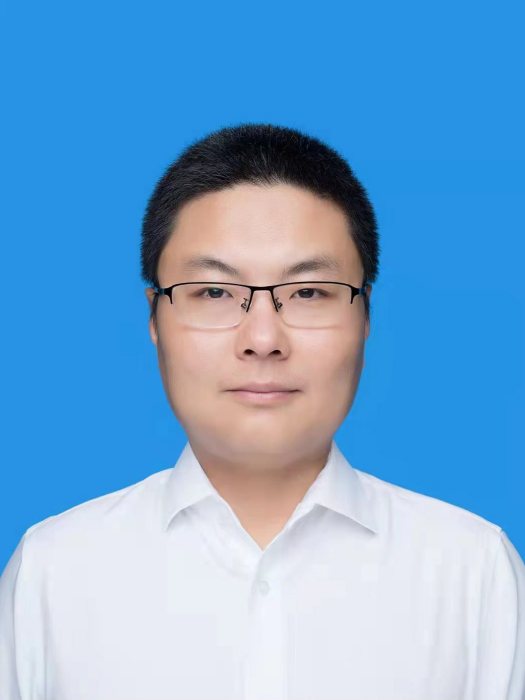 李崢(北京通州援藏幹部領隊,西藏自治區拉薩市城關區委常務副書記、常務副區長) 李崢(北京通州援藏幹部領隊,西藏自治區拉薩市城關區委常務副書記、常務副區長)