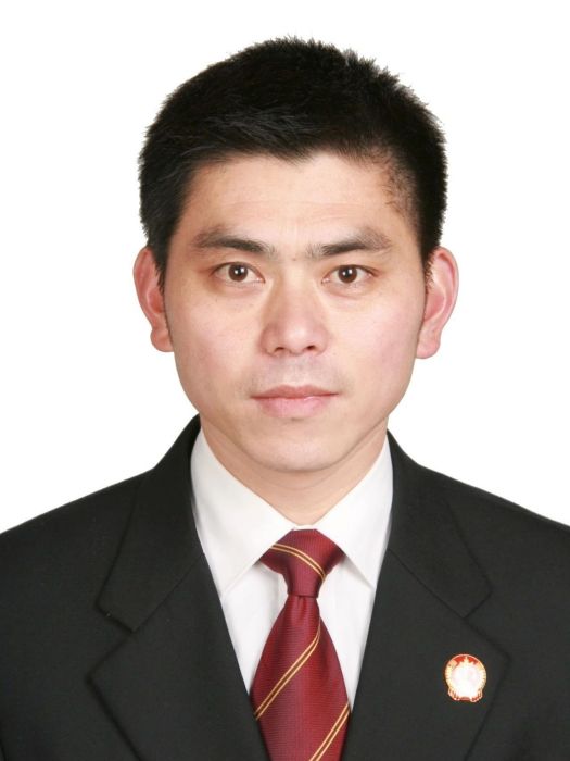 丁吉生(江西省廣昌縣人民法院黨組成員、副院長) 丁吉生(江西省廣昌縣人民法院黨組成員、副院長)