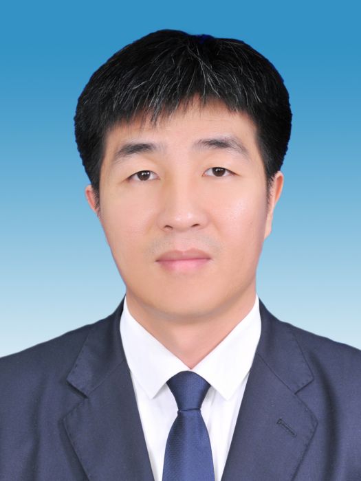 楊春余 楊春余