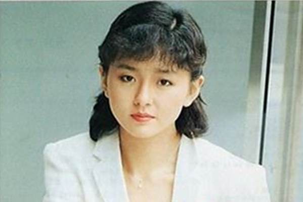 金井夕子 金井夕子