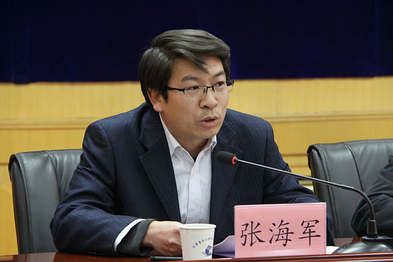 張海軍(甘肅畜牧工程職業技術學院黨委委員、紀委書記、監察專員) 張海軍(甘肅畜牧工程職業技術學院黨委委員、紀委書記、監察專員)