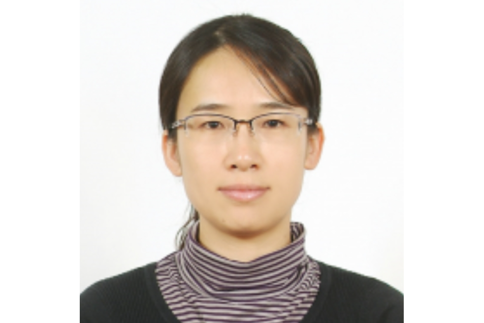 崔麗(延邊大學工學院副教授)