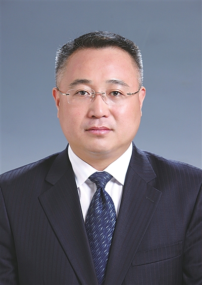 姜雷(廣西來賓市人民政府副市長、黨組成員)