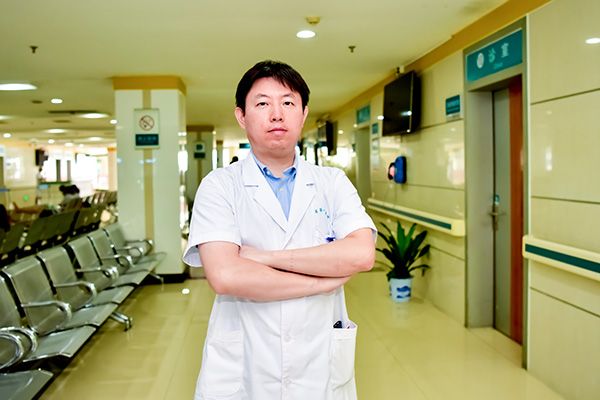 周志國(長沙市公共衛生救治中心主任醫師) 周志國(長沙市公共衛生救治中心主任醫師)