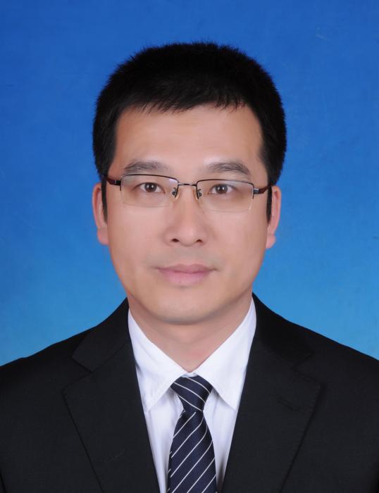 陳顯宏(浙江省龍港市委常委、市委基層治理委主任) 陳顯宏(浙江省龍港市委常委、市委基層治理委主任)