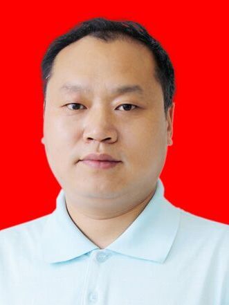 王俊傑(湖北省恩施州教育局黨組成員、副局長) 王俊傑(湖北省恩施州教育局黨組成員、副局長)