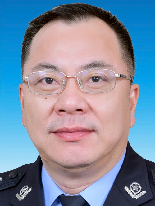 劉寅初(浙江省溫州市樂清市公安局委員會委員、副局長) 劉寅初(浙江省溫州市樂清市公安局委員會委員、副局長)