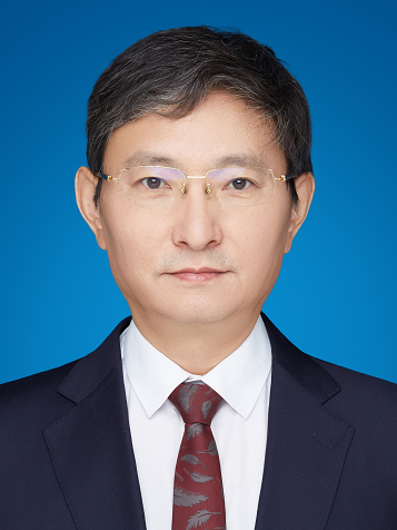 何衍春 何衍春