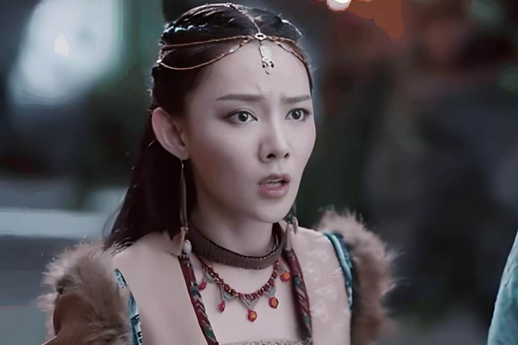 翎羽(《玲瓏狼心》中的女性角色) 翎羽(《玲瓏狼心》中的女性角色)