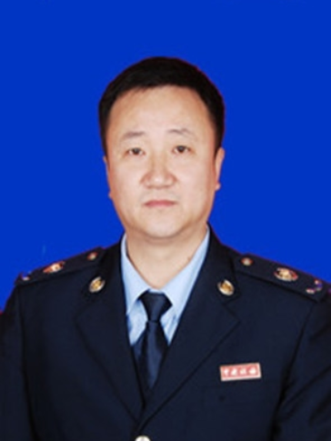陳剛(四川省九寨溝縣稅務局黨委副書記、副局長（正科級）、一級主辦)
