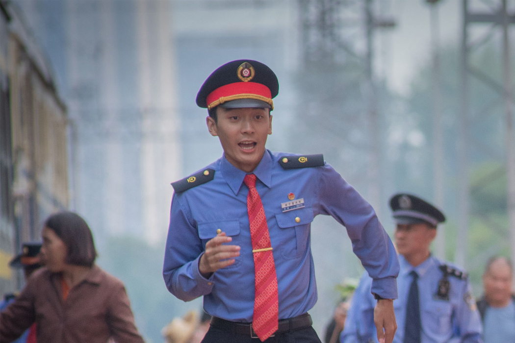 程路(電影《幸福慢車》中的角色,由張宸汐飾演) 程路(電影《幸福慢車》中的角色,由張宸汐飾演)