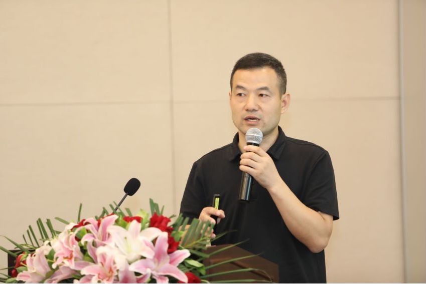 譚平安(湘潭大學教授)