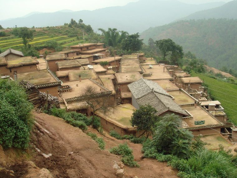 六子村 六子村