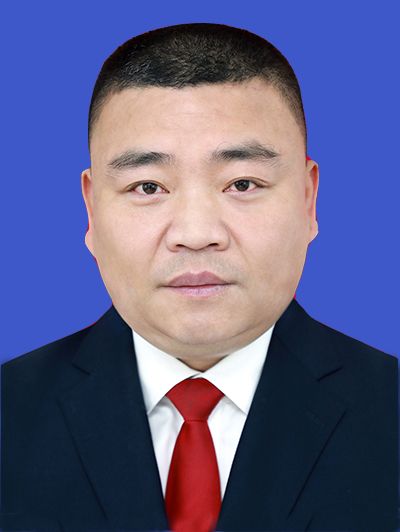 許勇(古藺縣紀委常務副書記、監察委副主任) 許勇(古藺縣紀委常務副書記、監察委副主任)