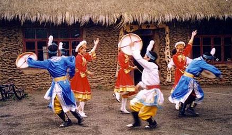 赫哲族舞蹈