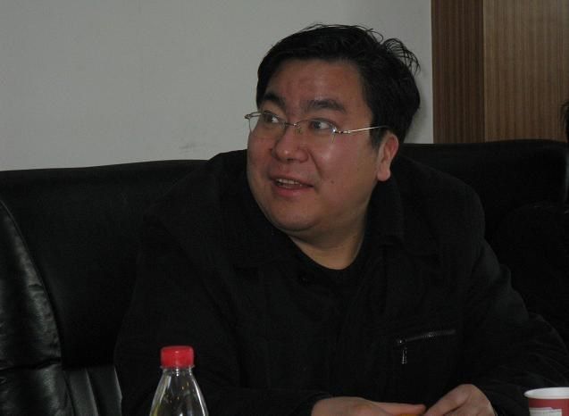 鄭文忠(哈爾濱工業大學土木工程學院教授) 鄭文忠(哈爾濱工業大學土木工程學院教授)
