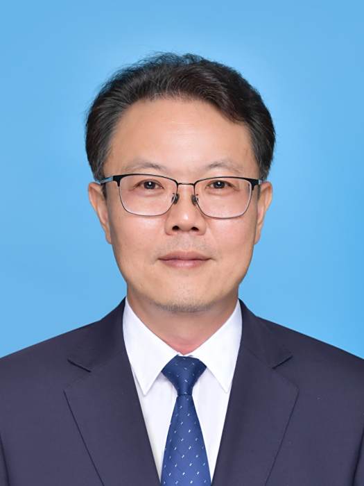 凌雲飛(江蘇省南通市住建局黨組成員、副局長) 凌雲飛(江蘇省南通市住建局黨組成員、副局長)