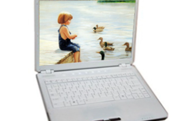 東芝 Portege M852