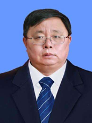劉忠銘(遼寧省大石橋市行政審批局黨組成員、副局長) 劉忠銘(遼寧省大石橋市行政審批局黨組成員、副局長)