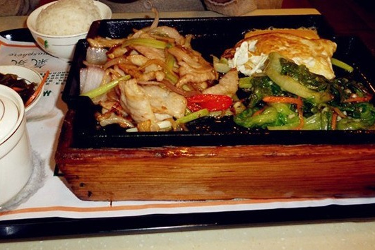 鐵板肉