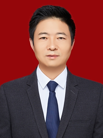王金勇(雲南省昆明市西山區財政局黨組成員、副局長) 王金勇(雲南省昆明市西山區財政局黨組成員、副局長)