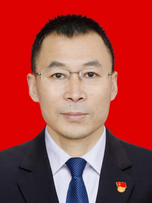 胡德斌(江西省樂平市林業局黨委委員、主任科員) 胡德斌(江西省樂平市林業局黨委委員、主任科員)