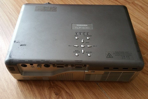 東芝TLP-S30 東芝TLP-S30