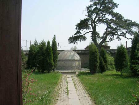 舒爾哈齊墓