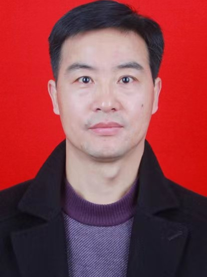 田坤(陝西省寶雞市陳倉區人民政府三級調研員) 田坤(陝西省寶雞市陳倉區人民政府三級調研員)