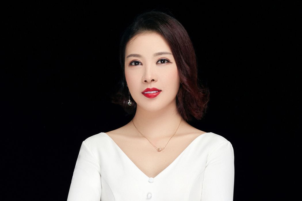 李想(婭婰娜商學院院長) 李想(婭婰娜商學院院長)