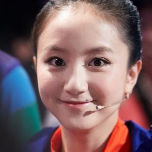 李倩
