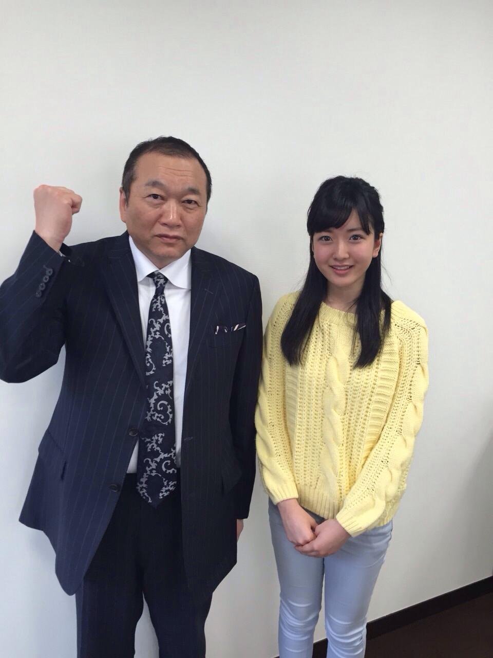 須藤と幻冬舎代表取締役社長・見城徹（左）
