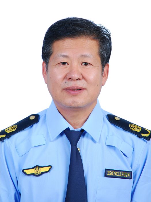 劉愛民(山東省濰坊市濰城區交通運輸局黨組書記、局長) 劉愛民(山東省濰坊市濰城區交通運輸局黨組書記、局長)