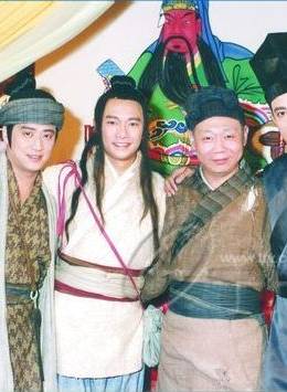 潘儀君(潘怡君) 潘儀君(潘怡君)