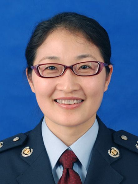 陳莉(浙江省金華市武義縣財政局黨委委員、副局長) 陳莉(浙江省金華市武義縣財政局黨委委員、副局長)