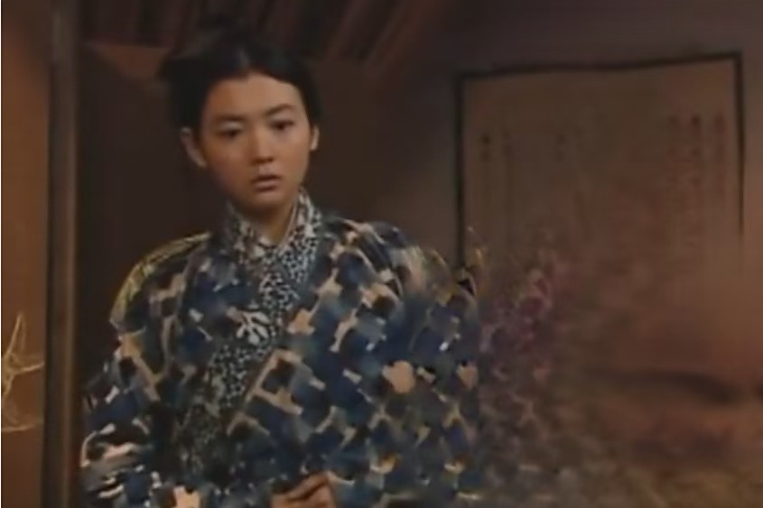芸香(古裝懸疑劇《新鍘美案》中的角色) 芸香(古裝懸疑劇《新鍘美案》中的角色)