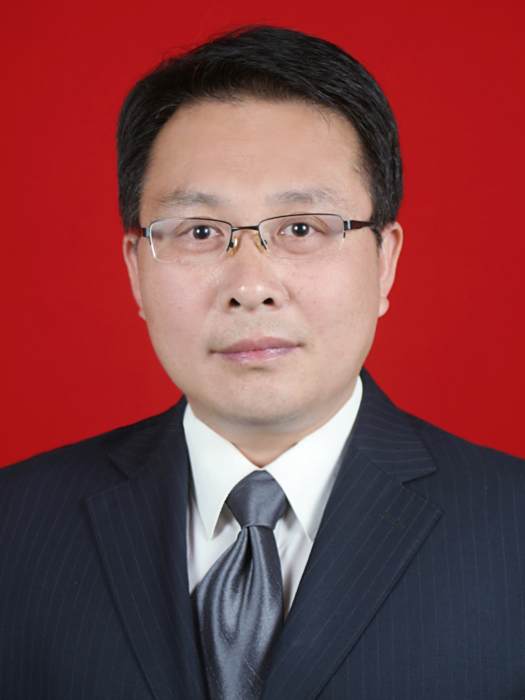 王少劍(衢州市住房和城鄉建設局黨委委員、副局長) 王少劍(衢州市住房和城鄉建設局黨委委員、副局長)
