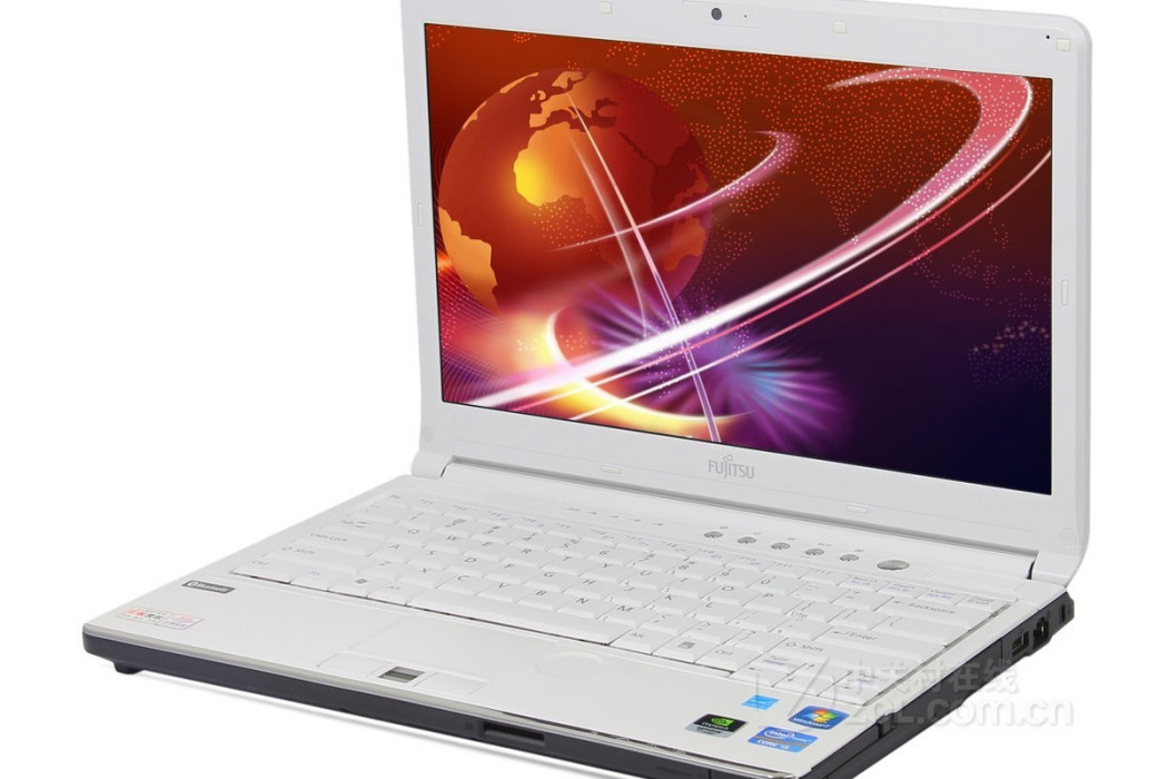 富士通SH561(i7 2620M)