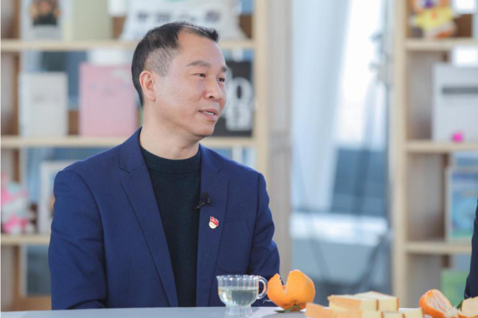 朱家平(丹江口市涼水河鎮油坊溝村駐村工作隊隊長) 朱家平(丹江口市涼水河鎮油坊溝村駐村工作隊隊長)